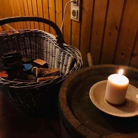 Апартаменты Explorer Hut Gottingen Harz *